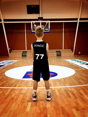 basketball uniform for teenagers